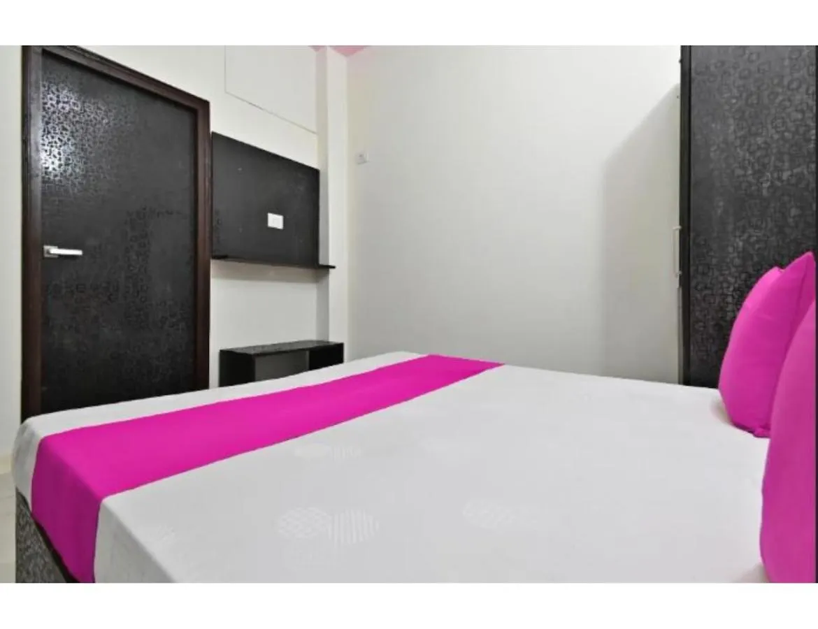 Hotel Raj Inn, Agra Agra  Homestay