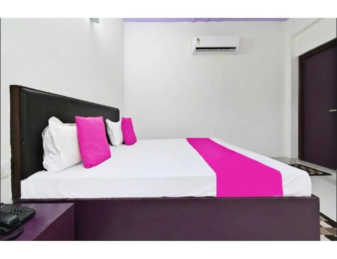Hotel Raj Inn, Agra Agra  Homestay